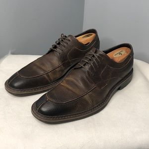 Robert Wayne | Angel 201 | 12